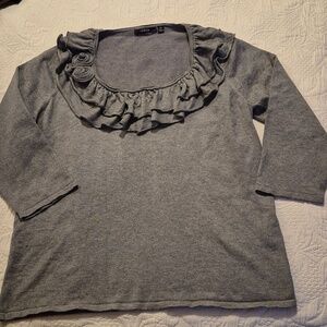 Cyrus women's sweater, 3/4 sleeve gray 2X fine knit, ruffle collar EUC